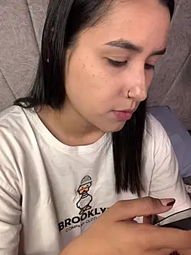 Val12777 online show from March 27, 12:17 pm