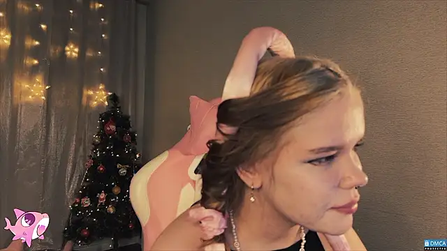 PinkSharky online show from February 10, 4:10 pm