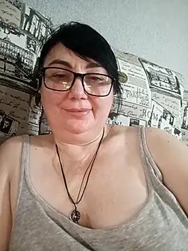 MariSwan222 online show from March 31, 3:45 pm