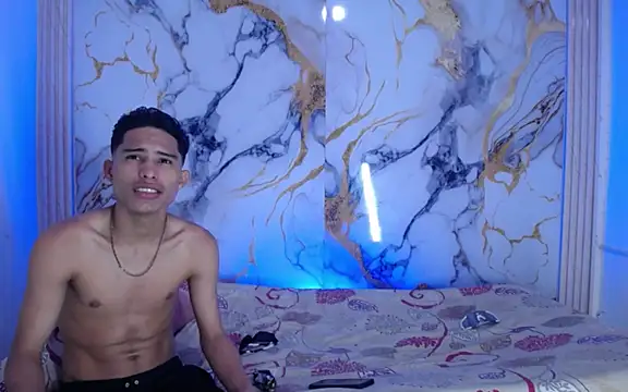 Damian and theo online show from February 20, 7:15 pm