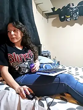 riquimona online show from February 2, 11:48 pm