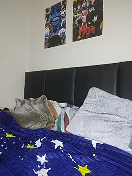 Aranzatits online show from April 11, 7:45 am