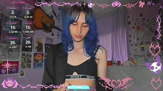 Elis-Darling online show from May 28, 10:40 pm