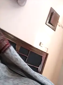 DIRTY-MOMS online show from January 19, 5:25 am