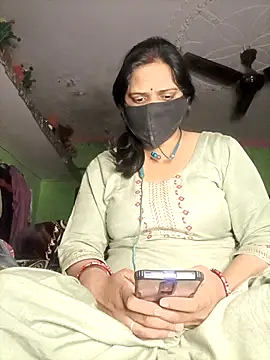 DIRTY-MOMS online show from February 20, 4:08 pm