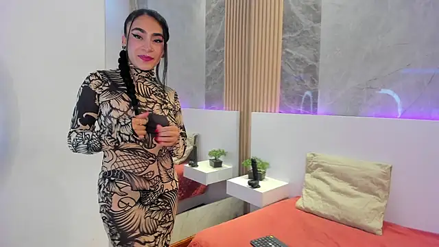 PamelaRed  online show from February 4, 8:12 pm