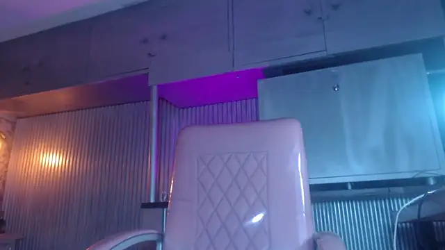 HankMelodi online show from March 8, 4:55 pm