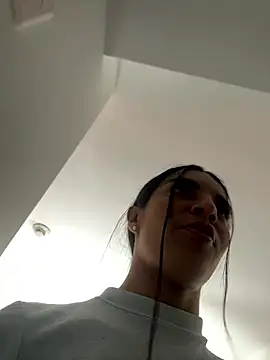 Mia R0uge online show from January 13, 8:57 pm