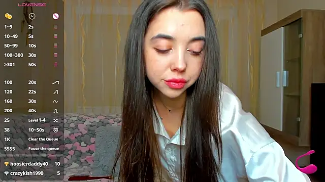 Miss Dilara online show from January 9, 9:30 pm