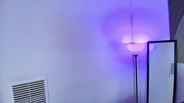 Kami skye online show from February 10, 1:58 pm