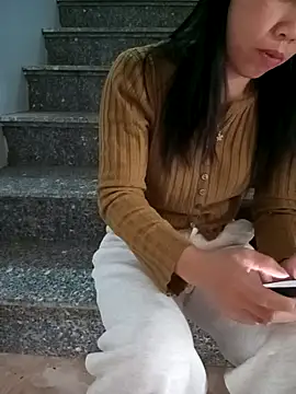 Sweet-Berryy online show from February 20, 2:21 am