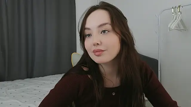 fallin lovee online show from March 25, 1:47 pm