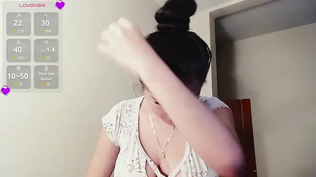 Agatha Dubois4  online show from March 27, 2:57 am