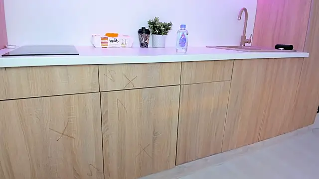 Baby Ava  online show from December 20, 8:46 pm