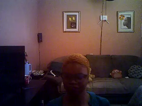 QUEENSasha27 online show from December 21, 9:46 am