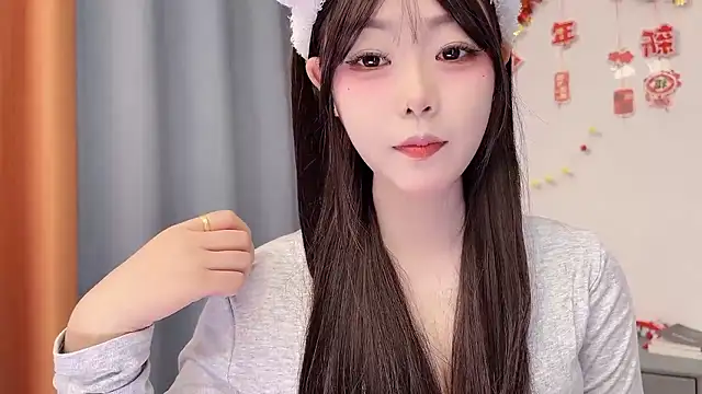 smalldaisy online show from March 11, 2:49 am