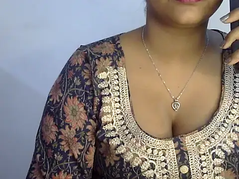 Lovely Vaani online show from January 13, 6:41 am