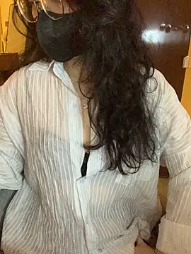 Sofiababy22 online show from February 3, 9:51 pm