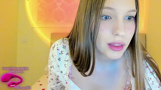 Alllura online show from January 31, 11:14 pm