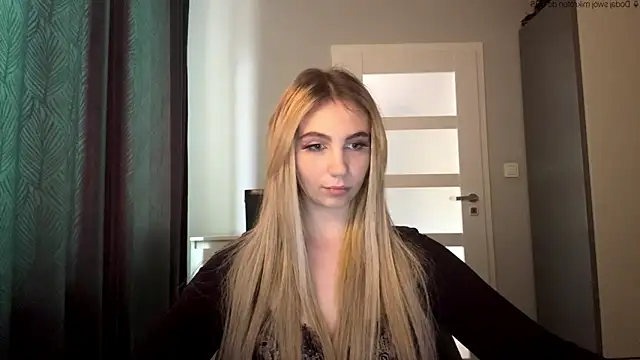 TeenLily online show from May 19, 5:31 pm