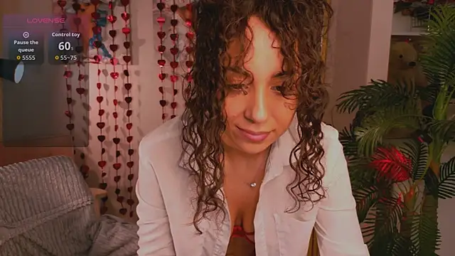 curly jade online show from February 9, 2:30 pm