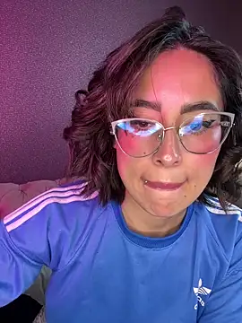 luna gv online show from February 24, 11:09 am