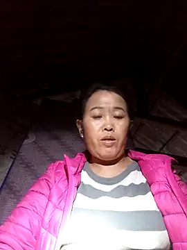 dakota-kis online show from March 6, 11:27 am