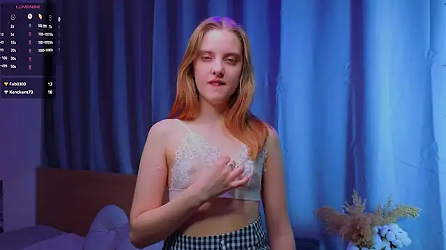 RennaHettes online show from March 21, 1:43 am