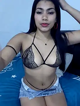 FatimaVelvet online show from April 11, 12:39 am