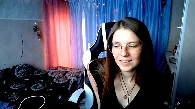 SayJulia online show from January 11, 11:15 am