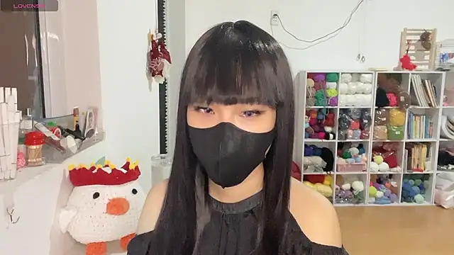 Tieu-May online show from March 6, 8:53 am