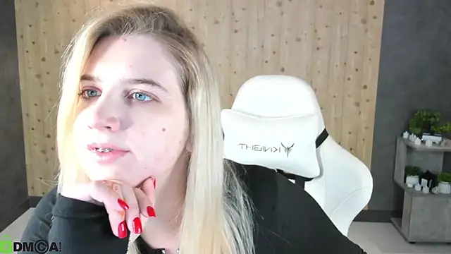 SoftLana online show from February 6, 4:05 am