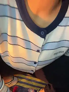 Bong lovelyy online show from January 14, 5:23 am