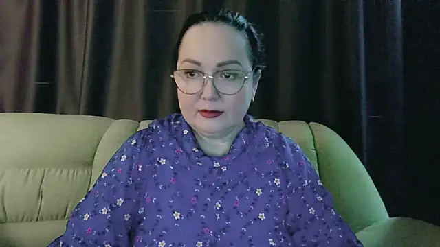 infinity loveliness online show from April 4, 10:03 am