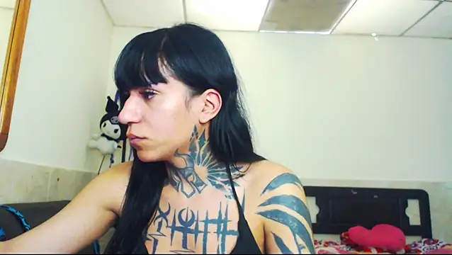 jazmin wolf online show from April 4, 2:05 pm