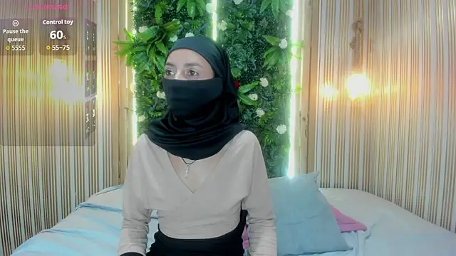 DalilaX1 online show from March 19, 7:40 pm