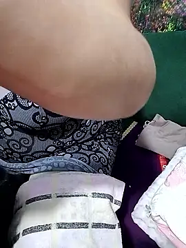 sarasara2410 online show from January 15, 11:55 pm