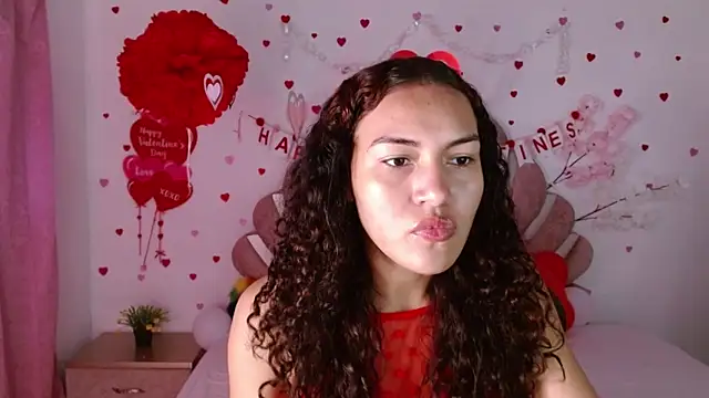 Naya  fox723 online show from February 14, 5:48 pm