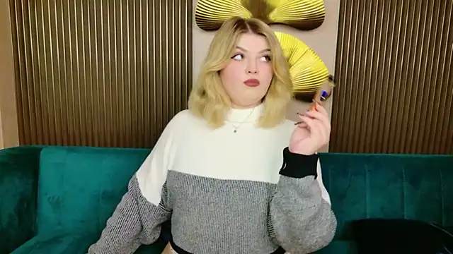 WendyPaige online show from February 19, 10:48 am