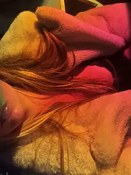 xXGoddessPhattyXx online show from March 9, 10:40 am