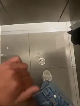 liam bronw online show from March 19, 7:07 pm