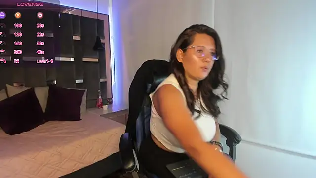 VelvetFox 69 online show from January 9, 7:29 pm