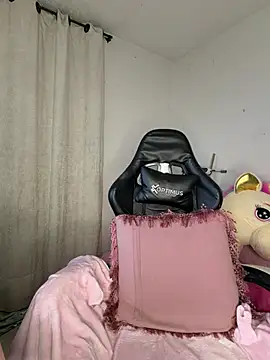 Stormi th online show from April 6, 4:46 am