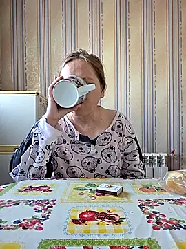 Didi Evvie online show from January 10, 9:25 am