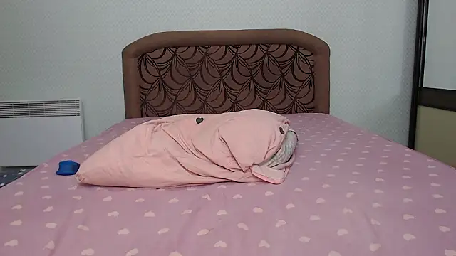  Sweet Dream  online show from March 16, 5:44 am