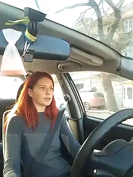 Lily Viola online show from March 5, 6:31 am