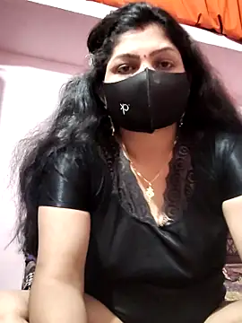 Romentic lady online show from March 9, 5:05 pm