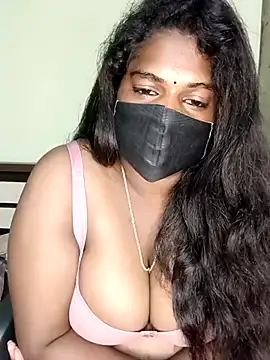 Milky Julia online show from July 8, 7:16 pm