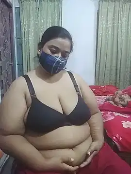 momo loves online show from March 7, 6:26 pm