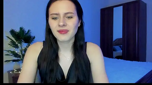 rose love 11 online show from January 10, 12:10 pm